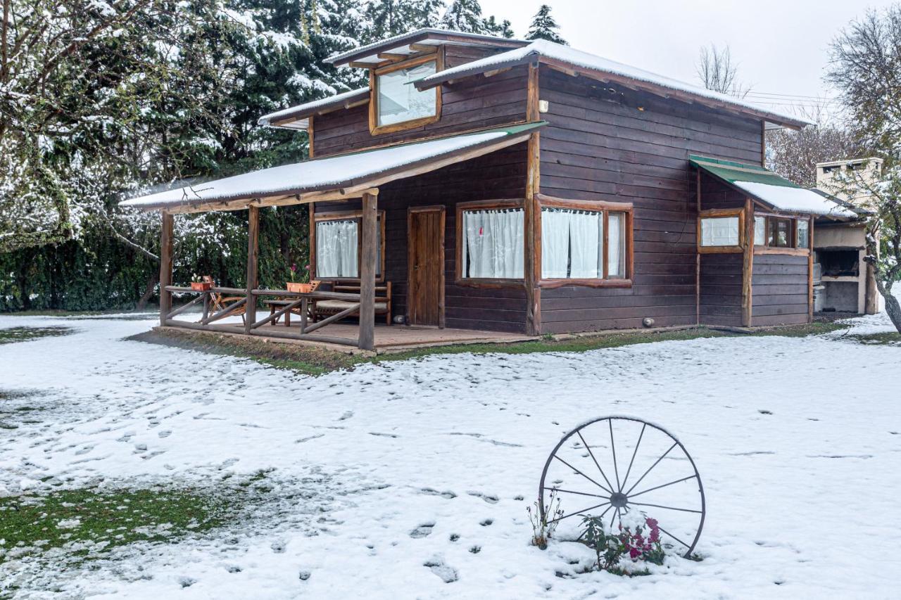 Cabanas Cuatro Horizontes Villa General Belgrano Eksteriør bilde