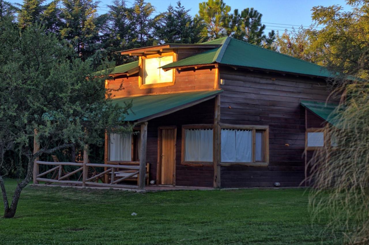 Cabanas Cuatro Horizontes Villa General Belgrano Eksteriør bilde
